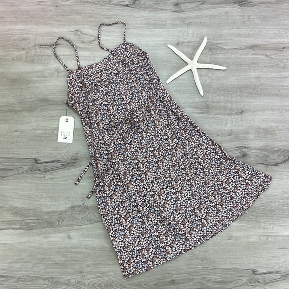 🔆BILLABONG🔆 CLEAR SKIES DRESS - Picture 10 of 13